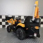 Elektrische kinder tractor JCB sitemaster met graafmachine