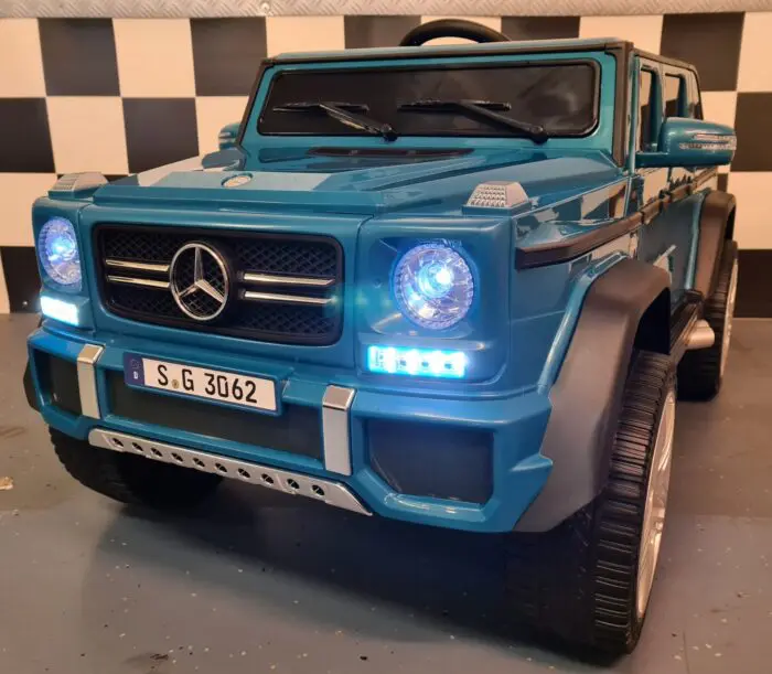 Kinderauto Mercedes Maybach blauw