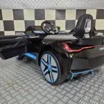 Kinderauto metallic zwart BMW i4