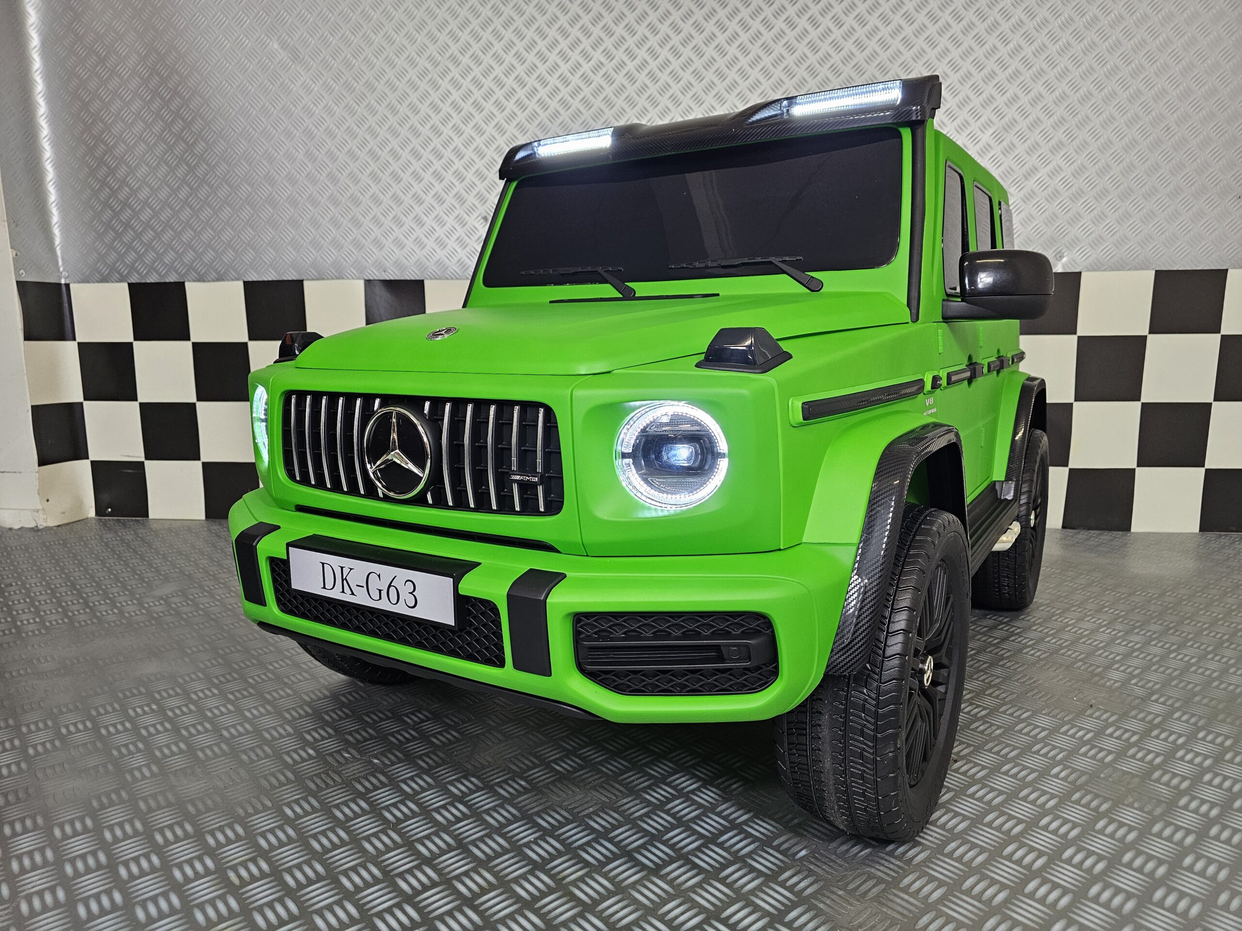 Elektrische kinderauto Mercedes G63 AMG 4x4